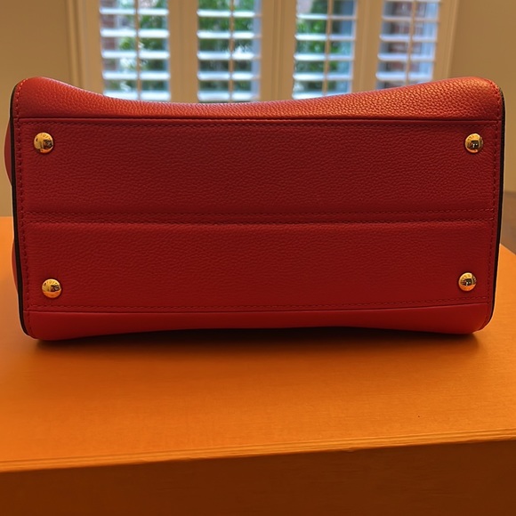 Louis Vuitton Double V Rubis - Picture 3 of 6